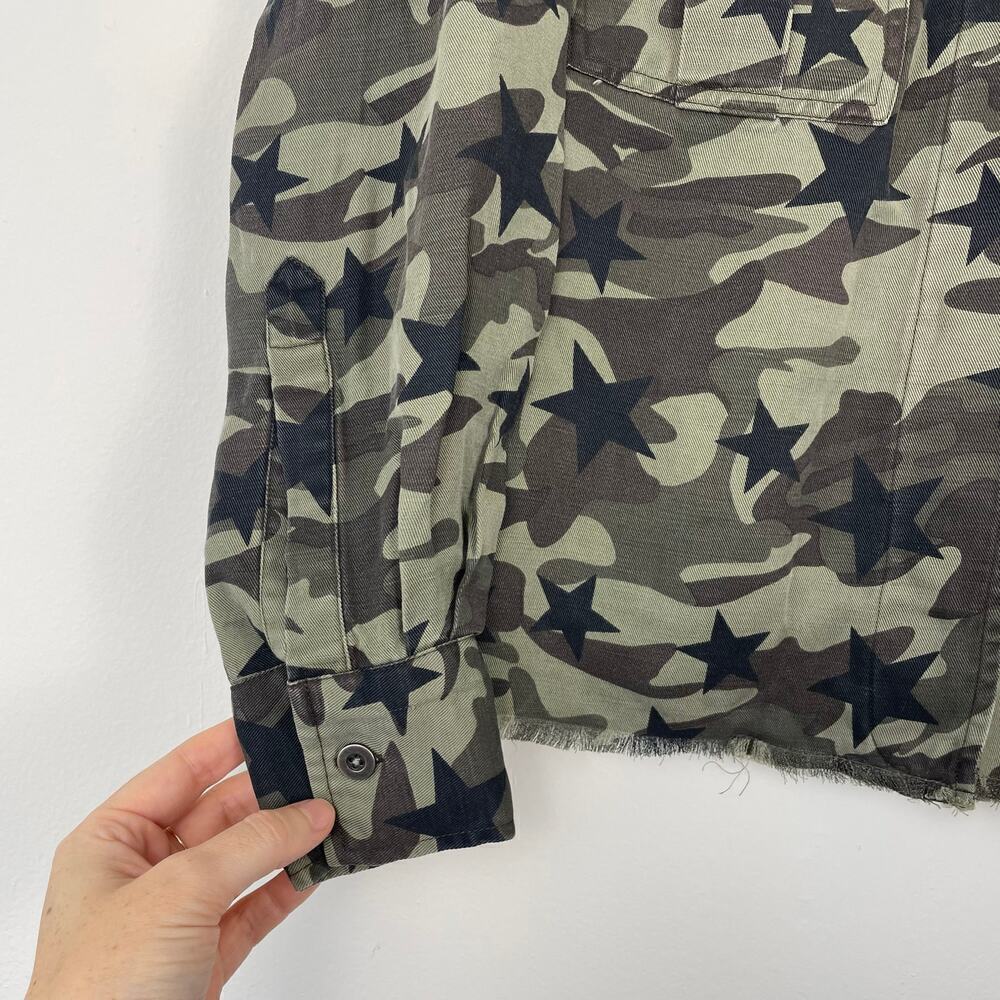 Rails Women’s Button Up Hendrick Star Camo Jacket… - image 3